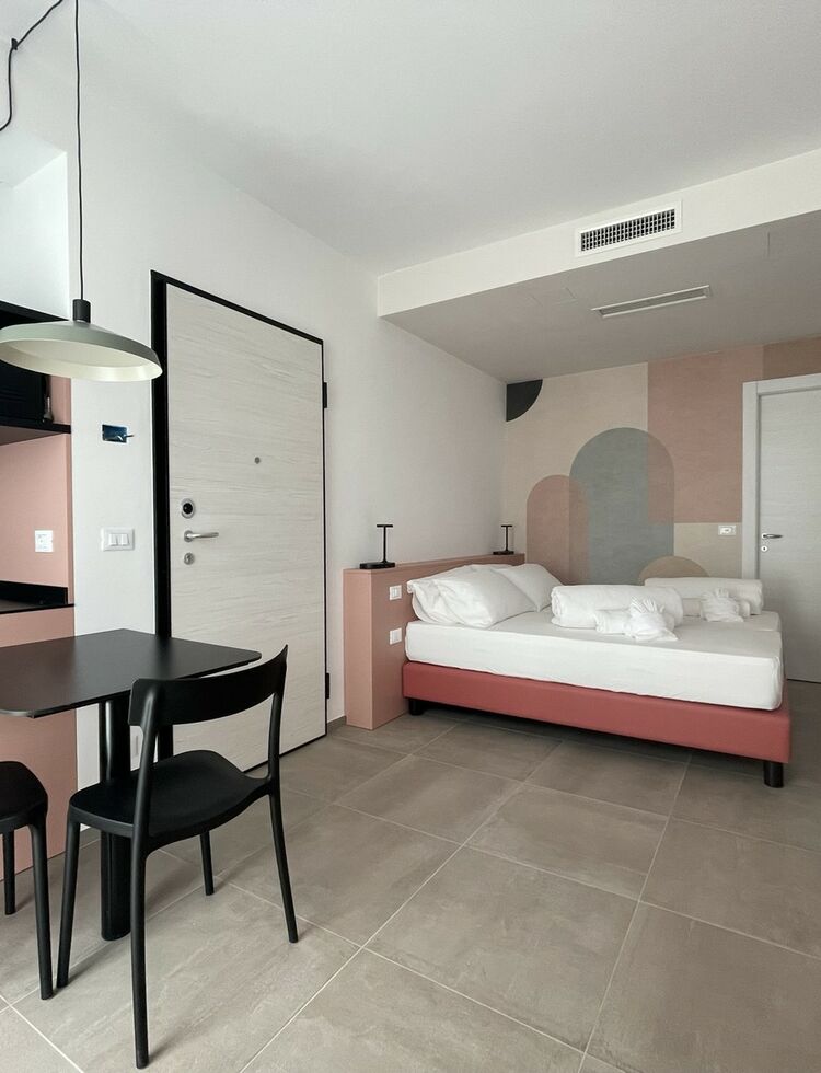 Studio - Smart Living | Compatto, dinamico, essenziale. Per chi viaggia smart.