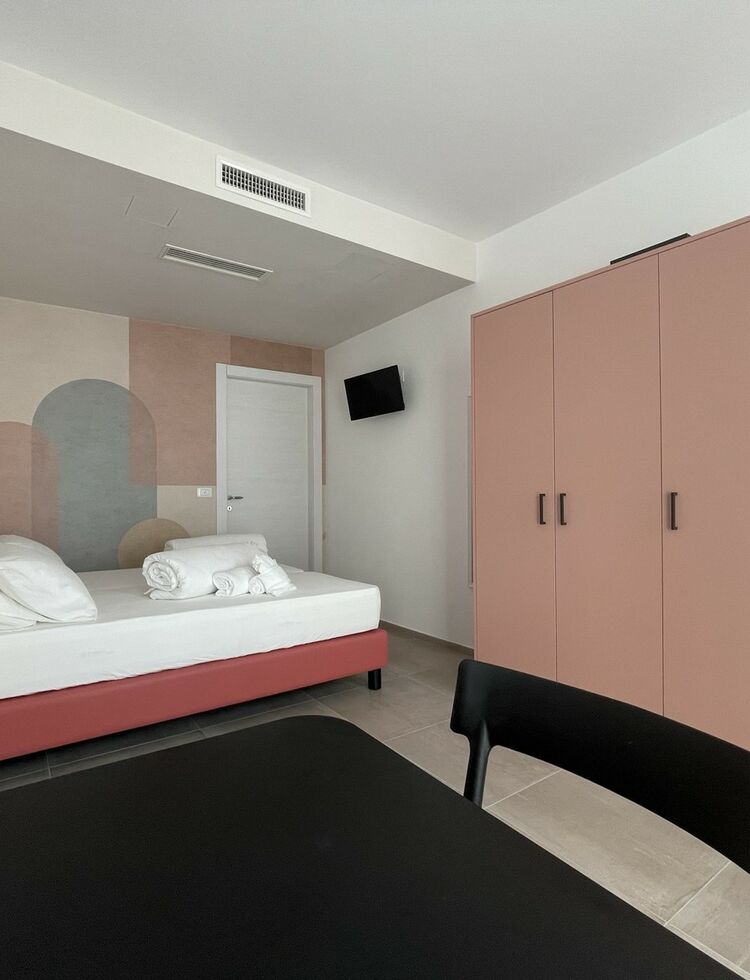 Studio - Smart Living | Compatto, dinamico, essenziale. Per chi viaggia smart.